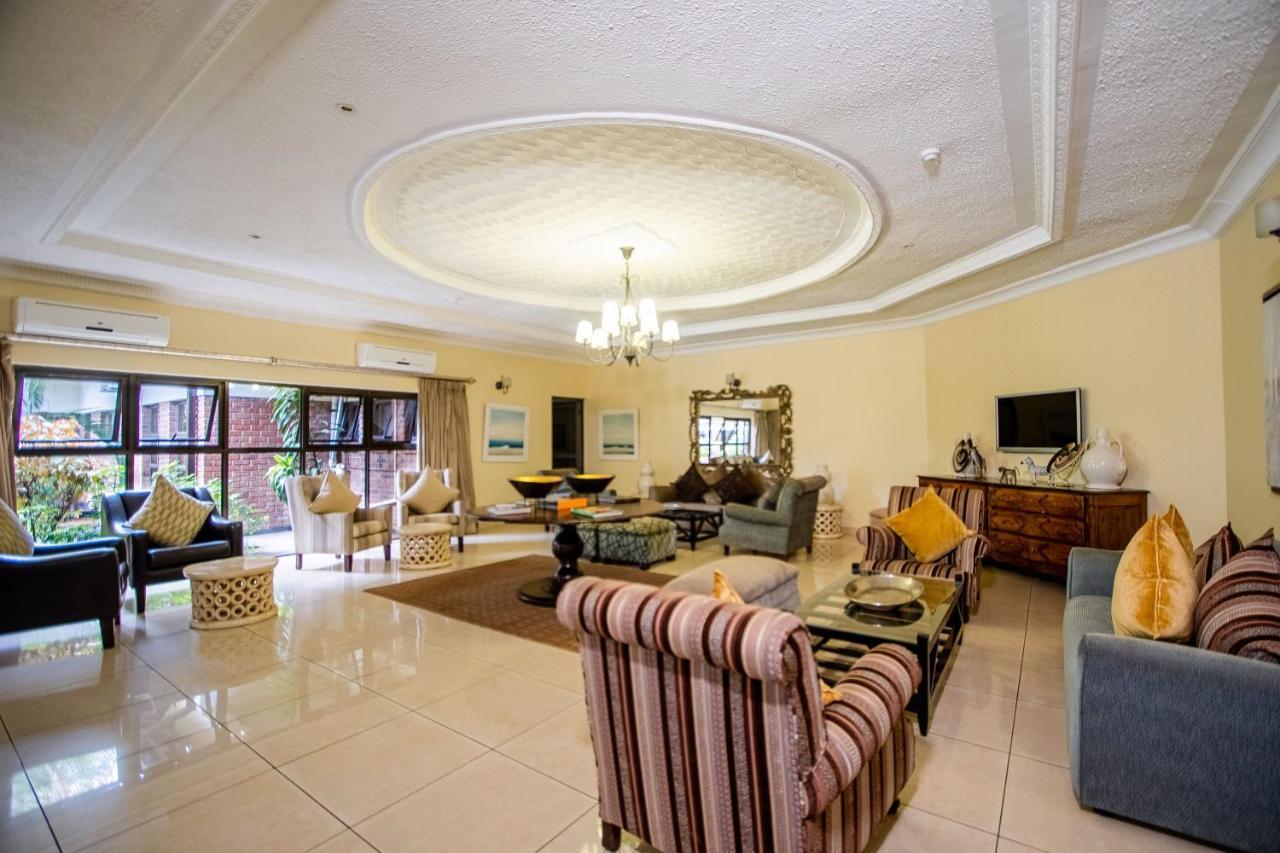 The Victoria Falls Deluxe Suites Exterior photo